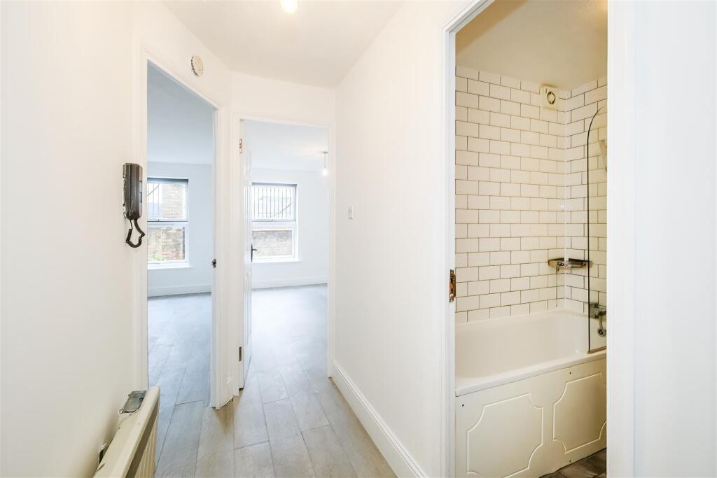 61 Latchingdon court-6.jpg