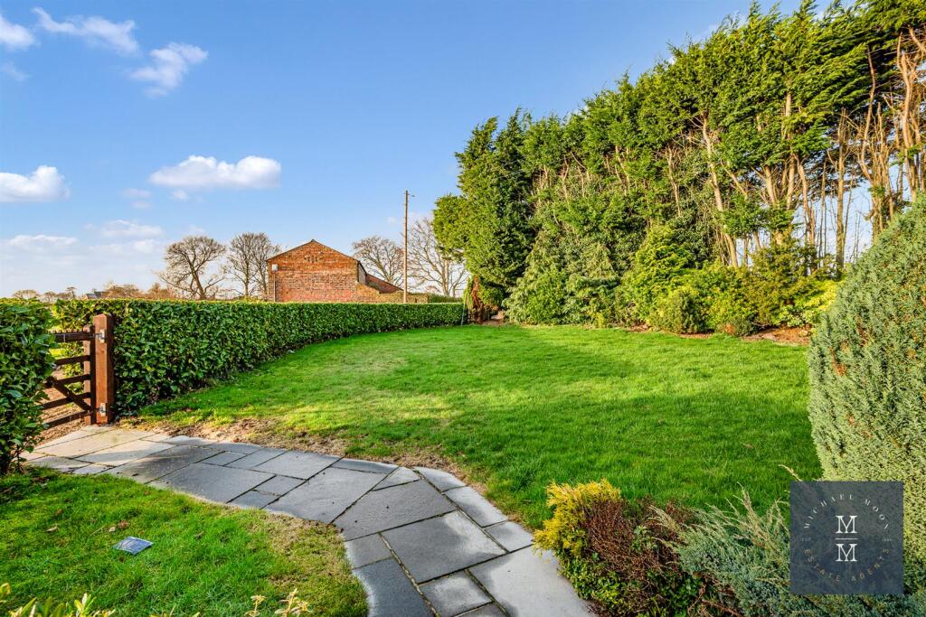 Laurel Cottage-64.jpg