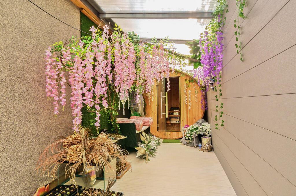 1314667-8-685c2f6...