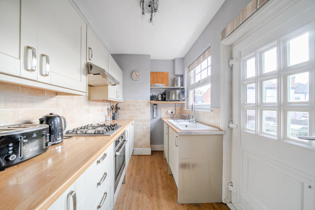 1357565-16-68dd54...