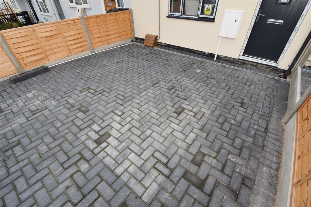 Driveway.jpg