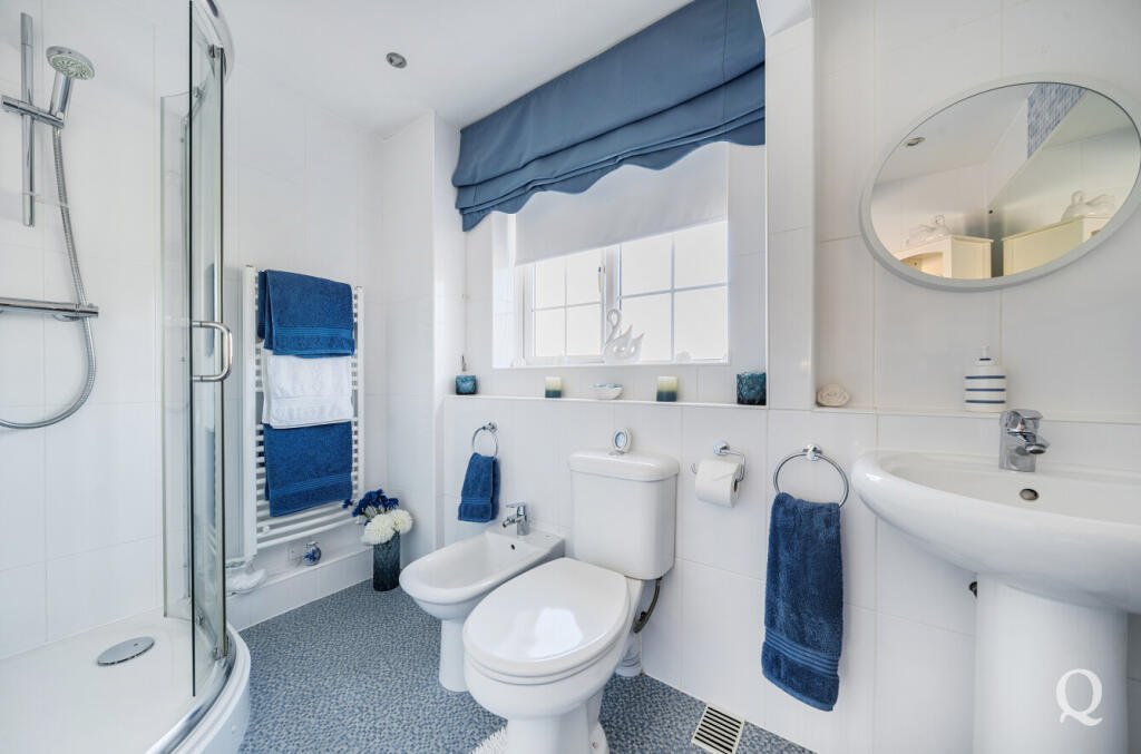 22a26b09-5e5c-468...