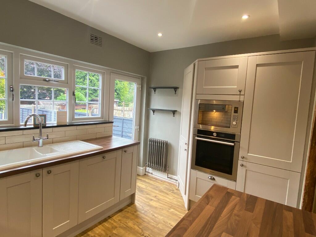 Kitchen 1