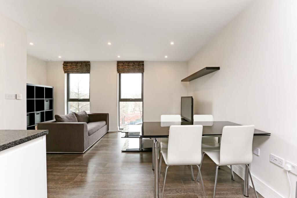 Ph7_2021823-copy_...