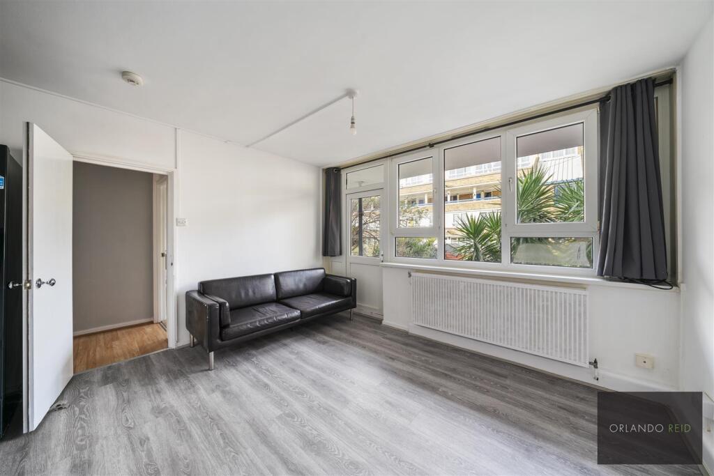 Flat 23, Palm Court SE15 6PB-6.jpg