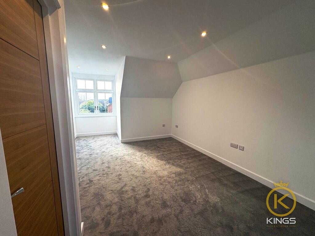 2 Carpenter Close...