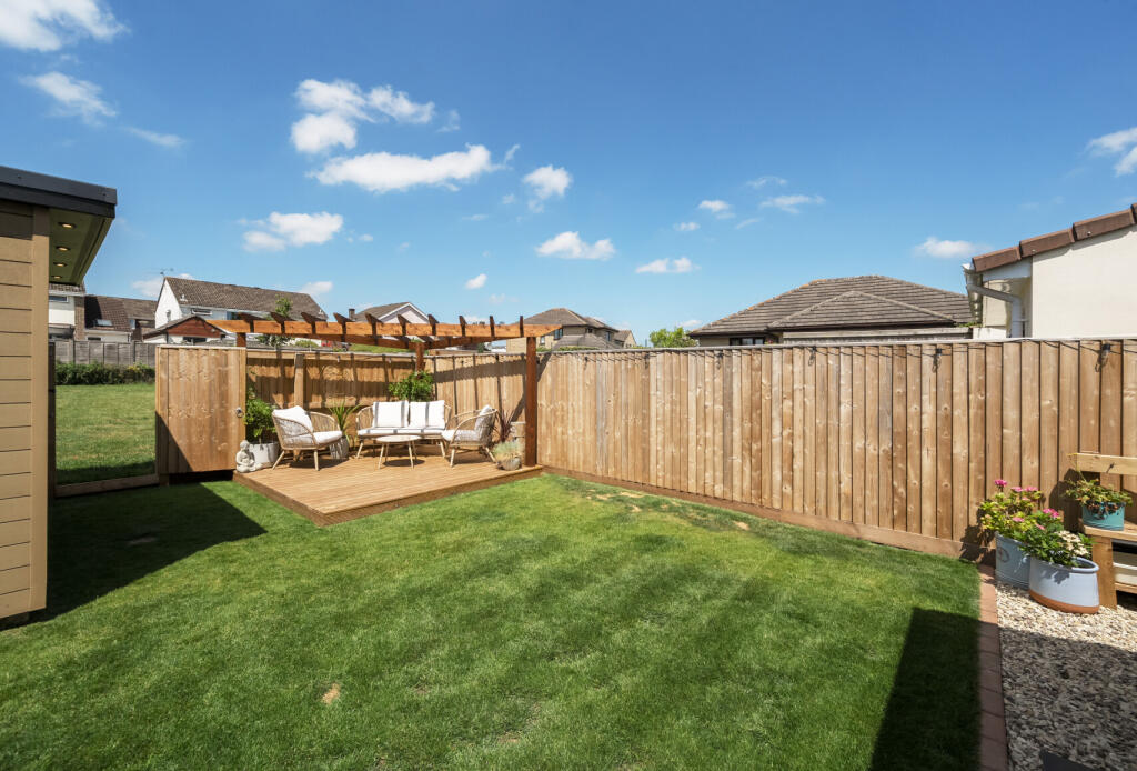 1318077-9-68627f4...