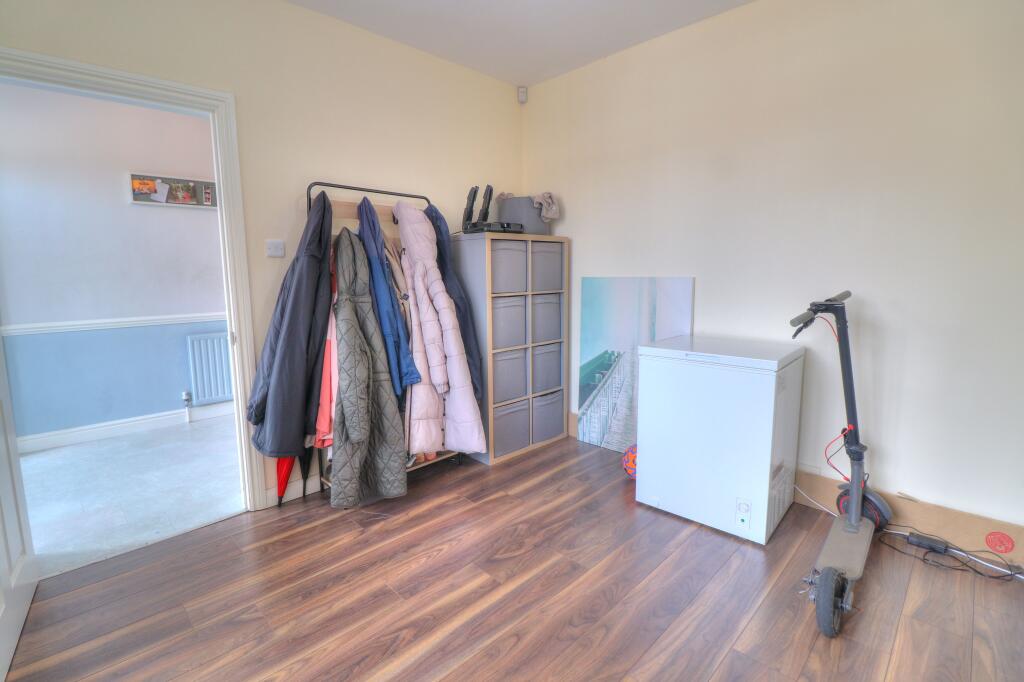 dining room/bedroom five