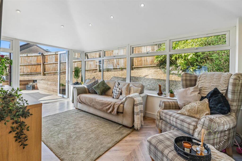 Cae Pant, Caerphilly, Hern Crabtree (25).jpg