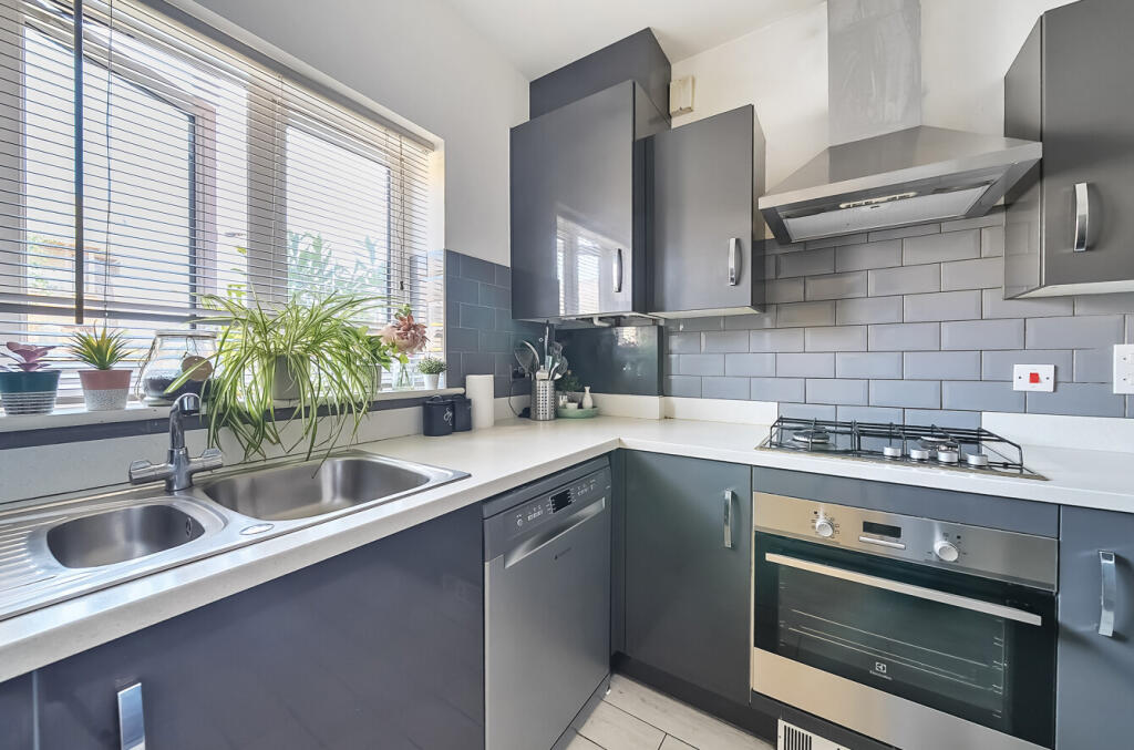 1306065-4-685421e...