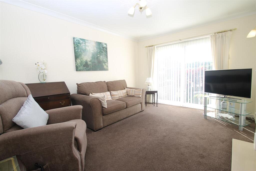 sitting room other side.JPG