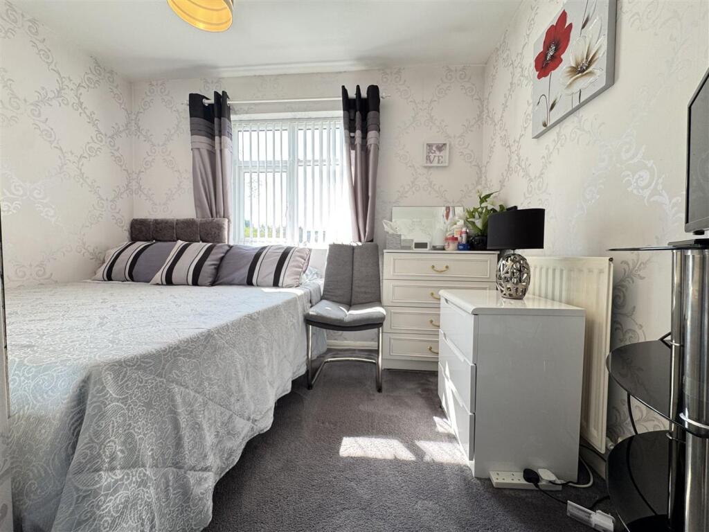 IMG_0206 (Large).JPG