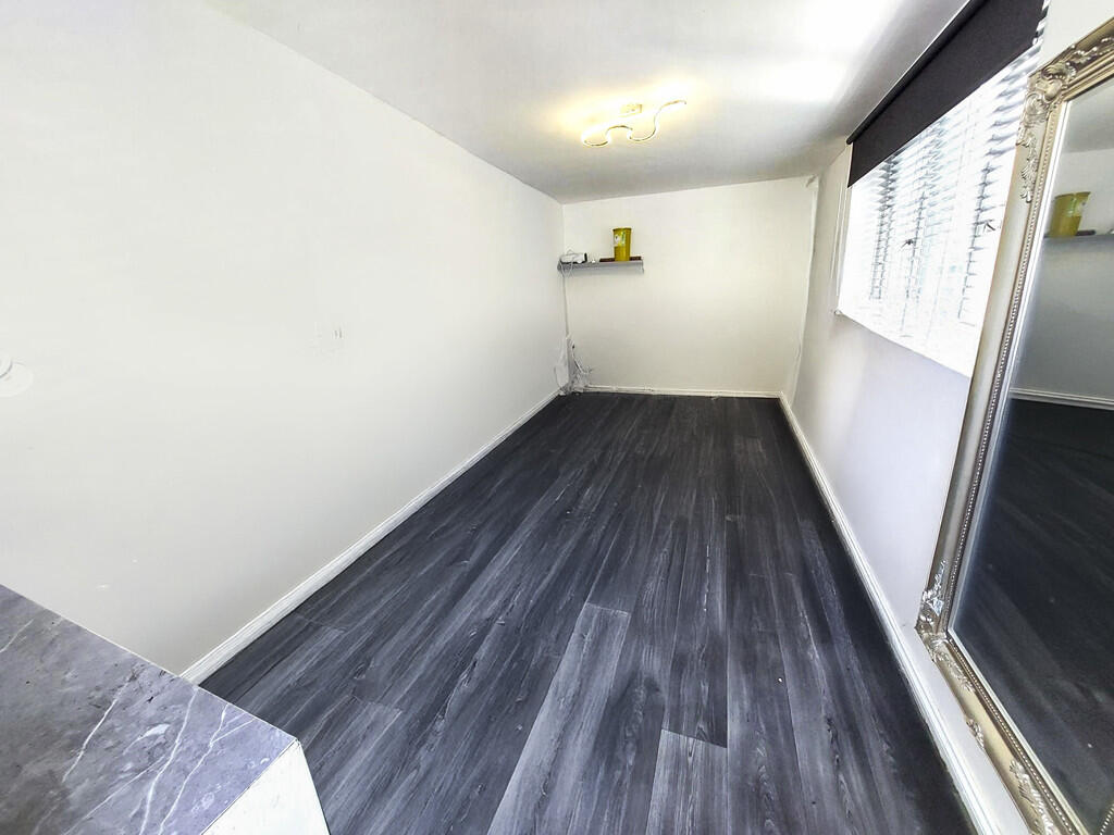 tlc_c6051250-d341...