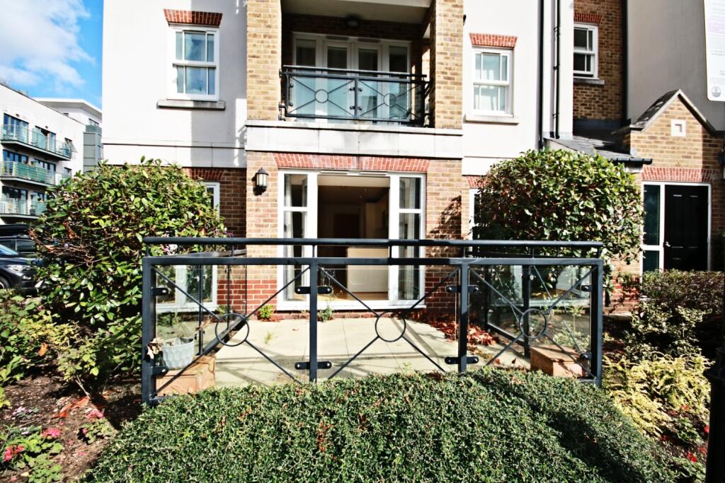 3 Holford Way - Exterior-patio