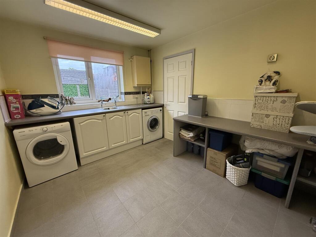 UTILITY ROOM