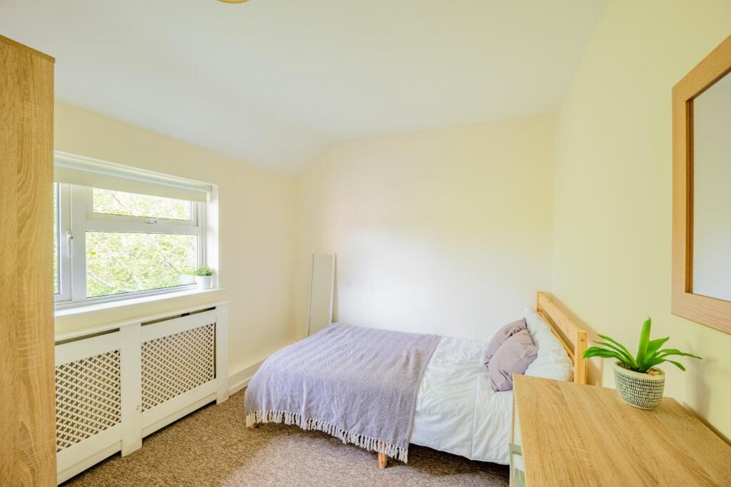 44 Haycome Drive BA2 1PG-30.jpg