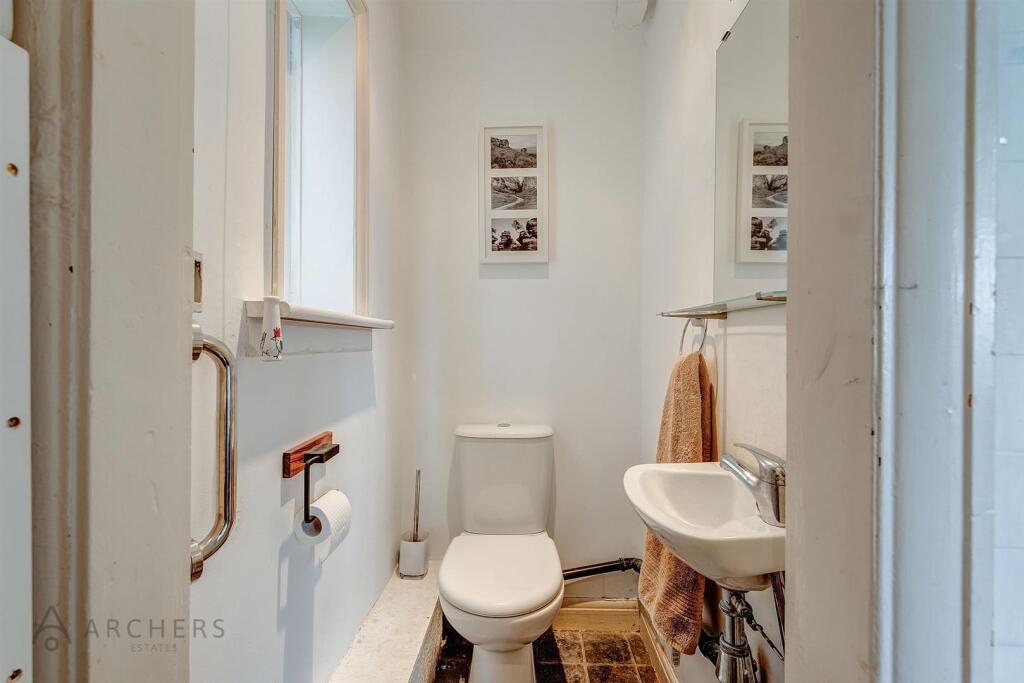 5ToftwoodAve(Interior)(40of41).jpg