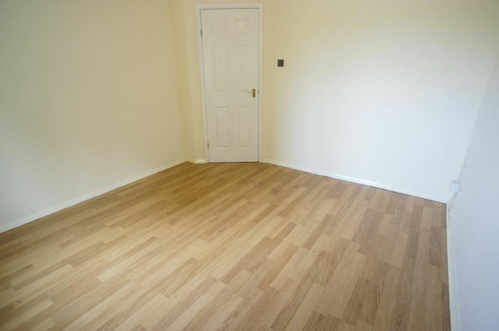 2nd Photo of Lounge