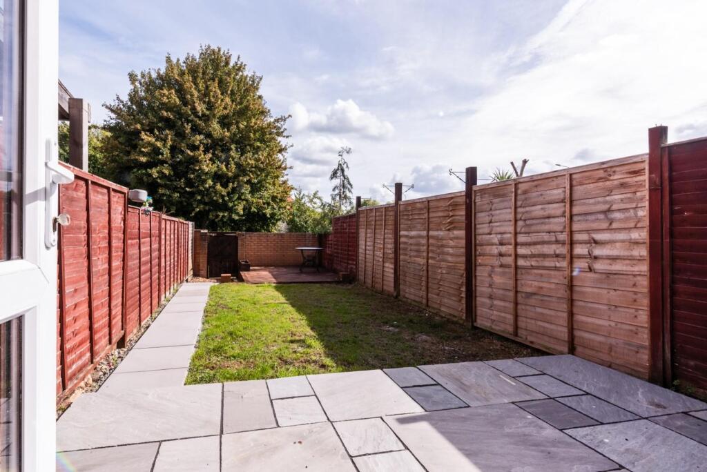 5 Hoylake Drive, Warmley, Bristol BS30 8GS-13.jpg