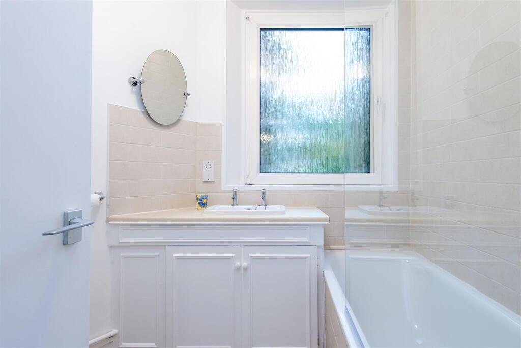 53481_Hi_res_ (10).jpg