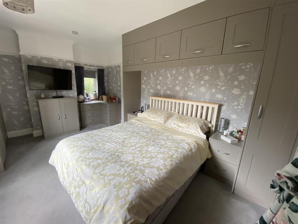 Master bedroom front:
