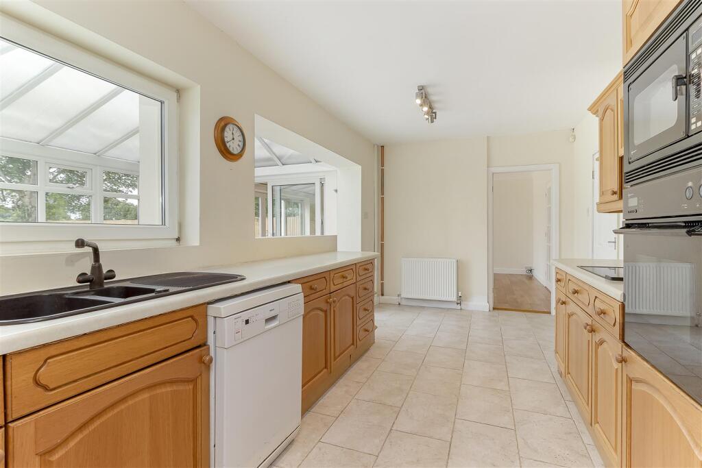 Dining Kitchen - C.jpg