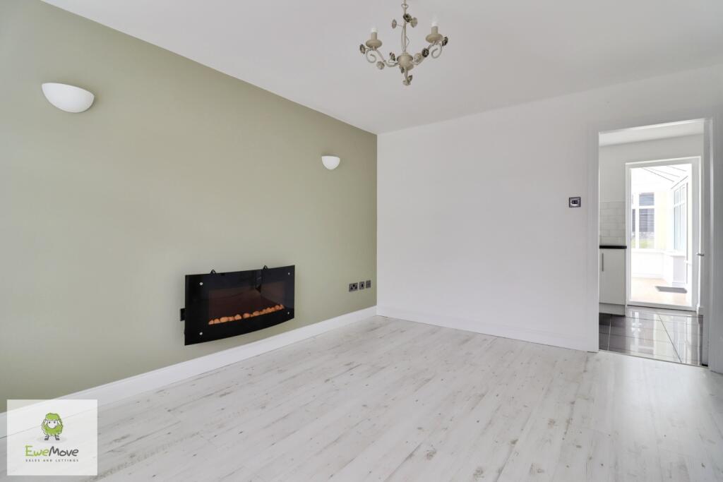 Living room - EweMove Cannock