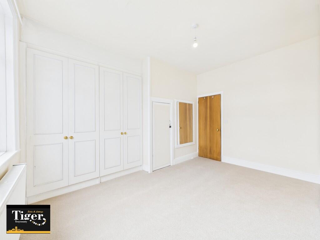 CAM03440G0-PR0332...