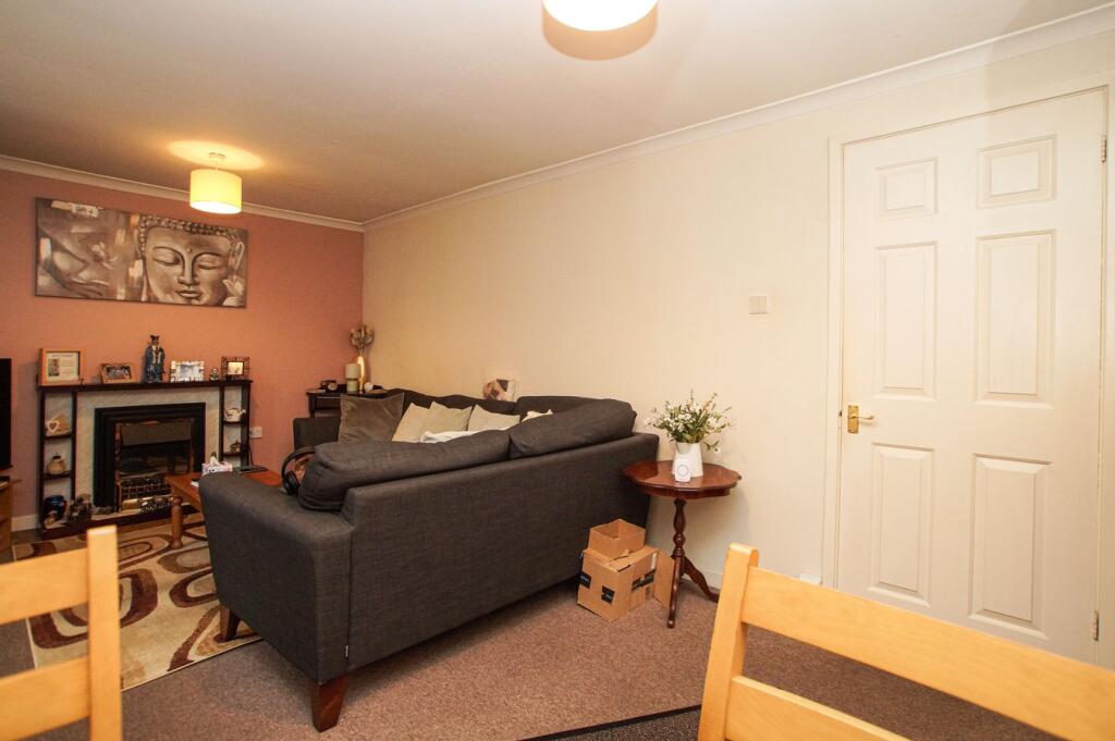 Flat 1 Dining Lounge