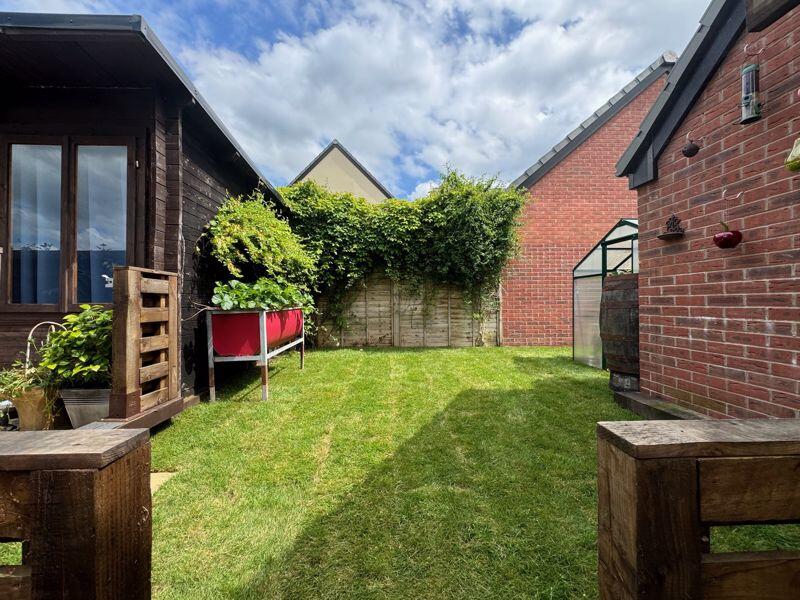 NEW lawn and planter area