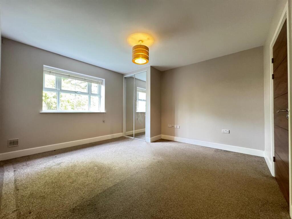 WC Bedroom 2.jpg