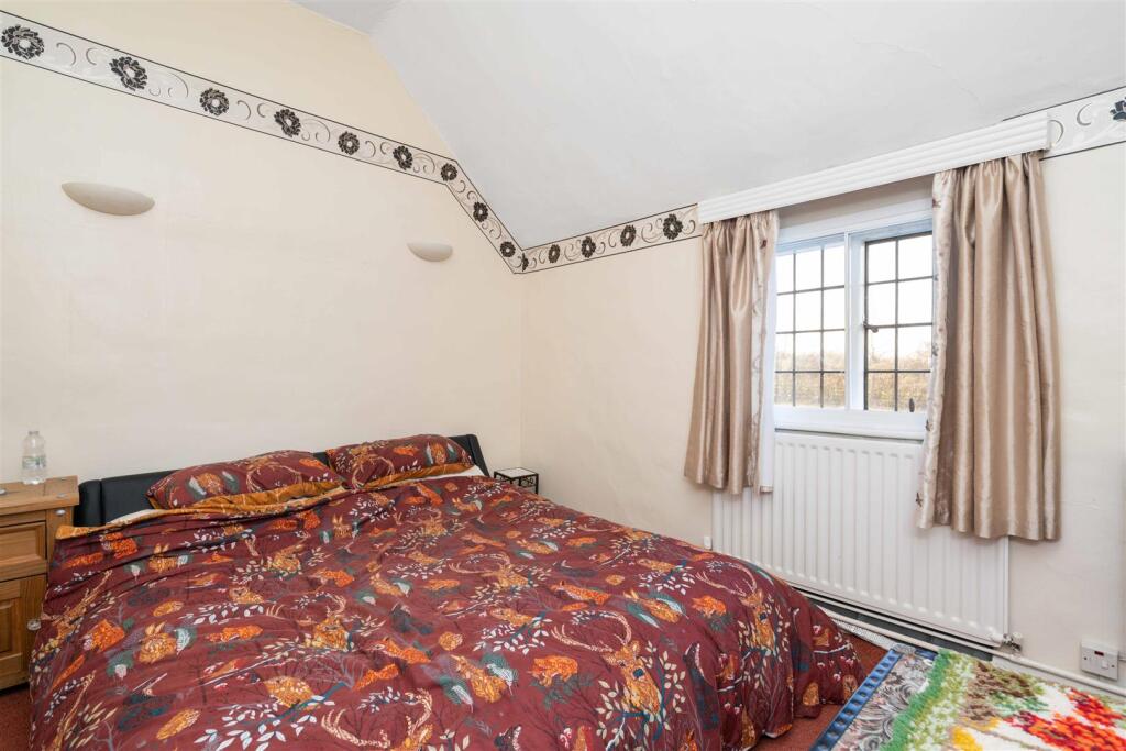 Hill Crest Cottage-17.jpg