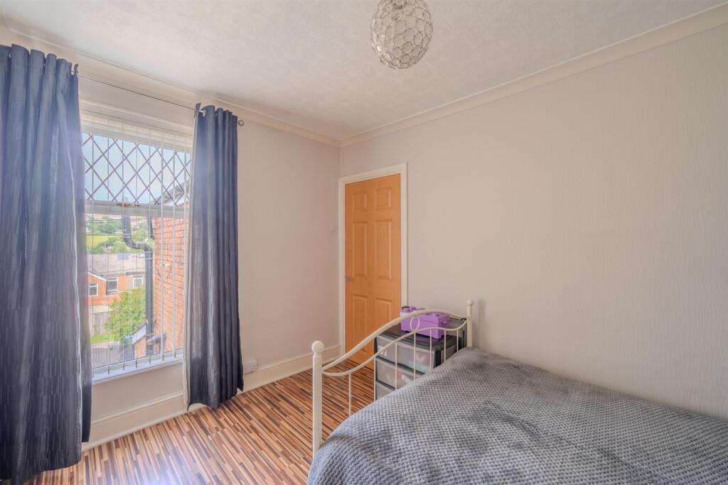 33 Penywain Street-8.jpg