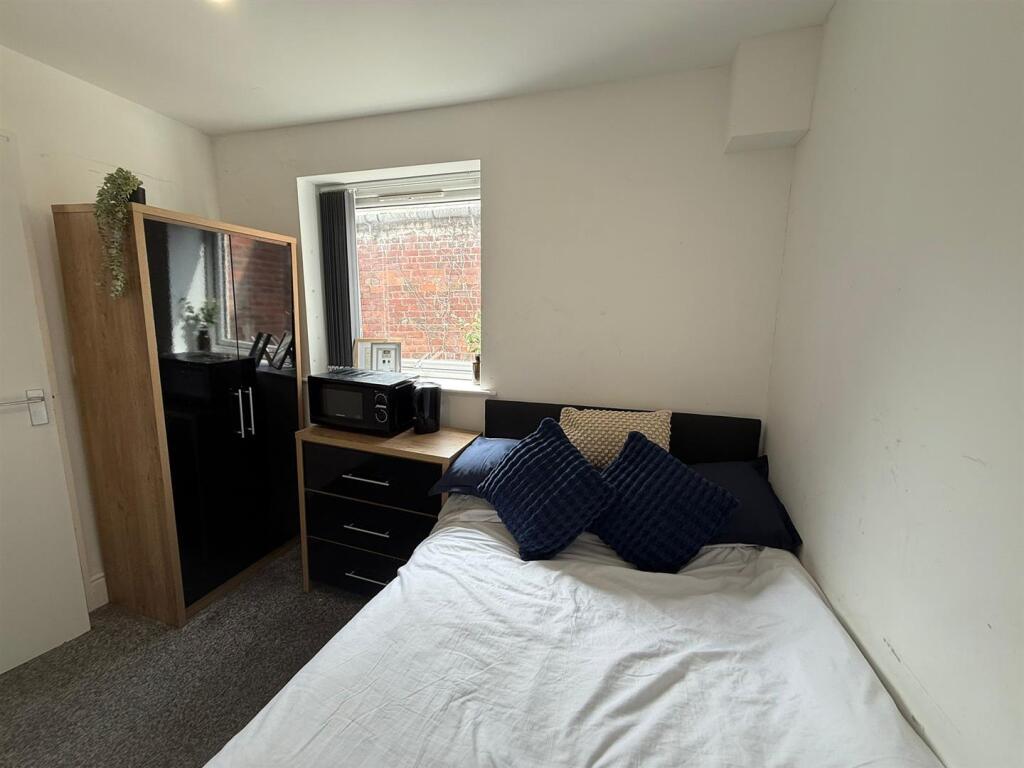 rm 6 21 woodhouse.jpeg