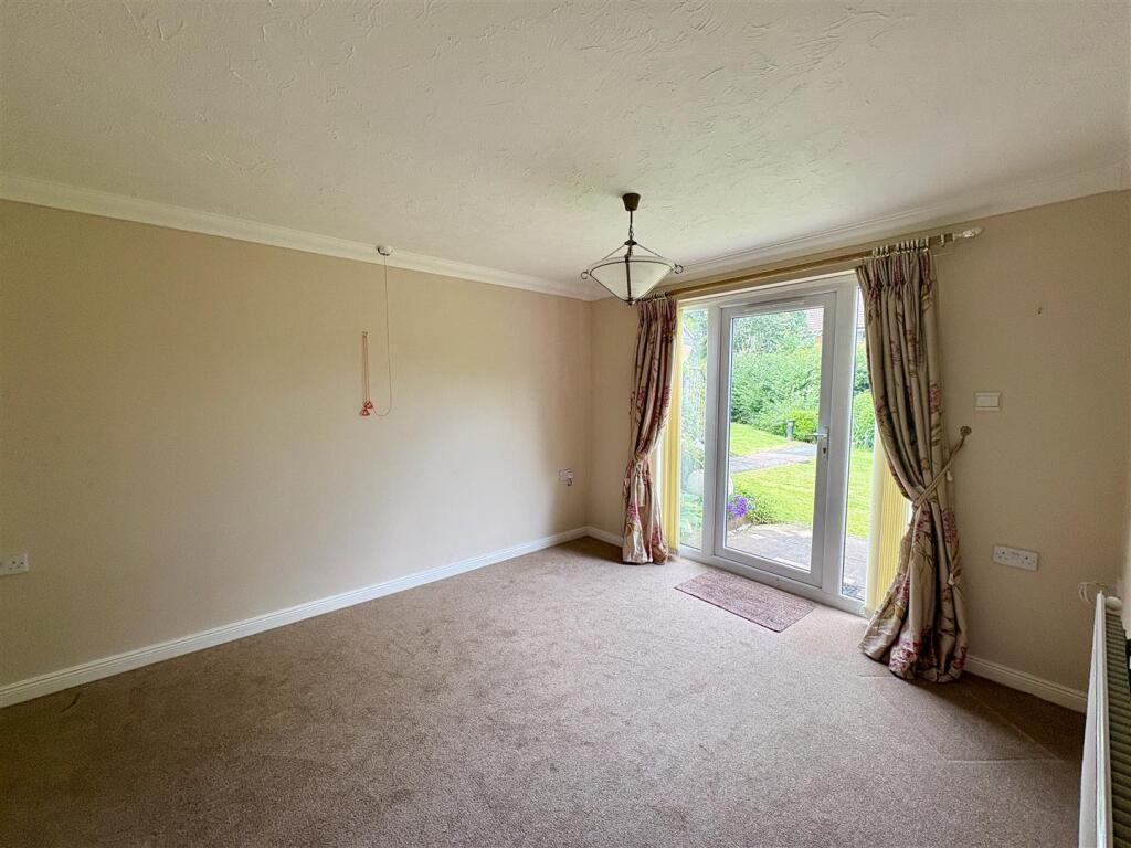 SITTING ROOM / SECOND BEDROOM