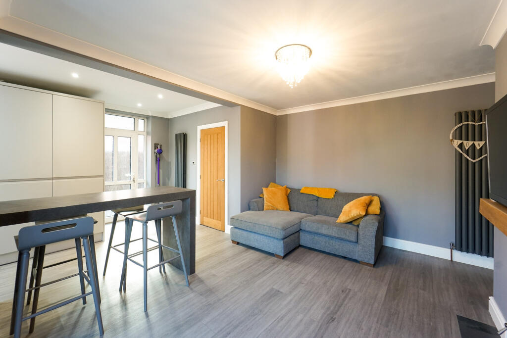Sitting / Dining Room