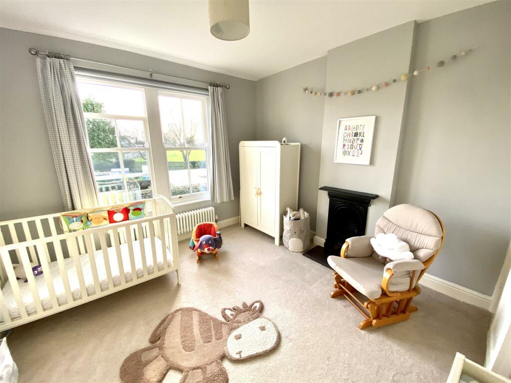 BEDROOM 3
