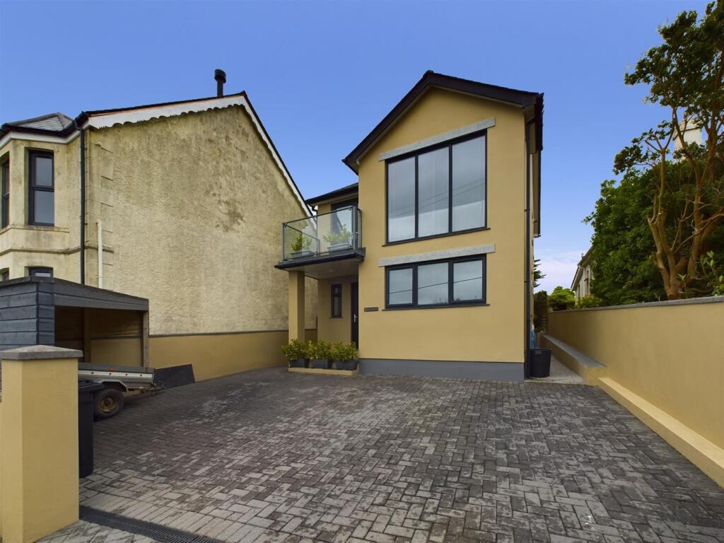 Driveway &amp; front elevation