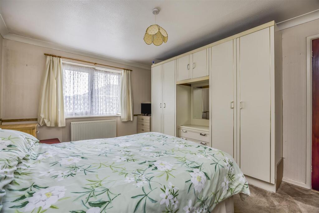 4 Shelley Gardens, Waterlooville-PorticoMarketing-