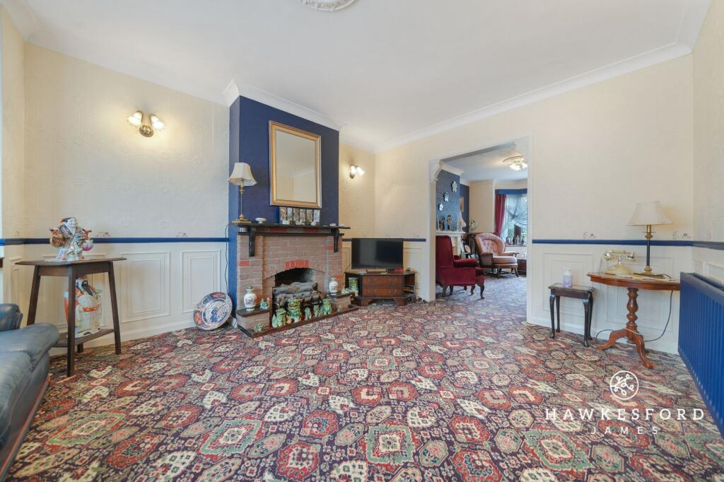 Grovehurst Road, Sittingbourne - Lounge