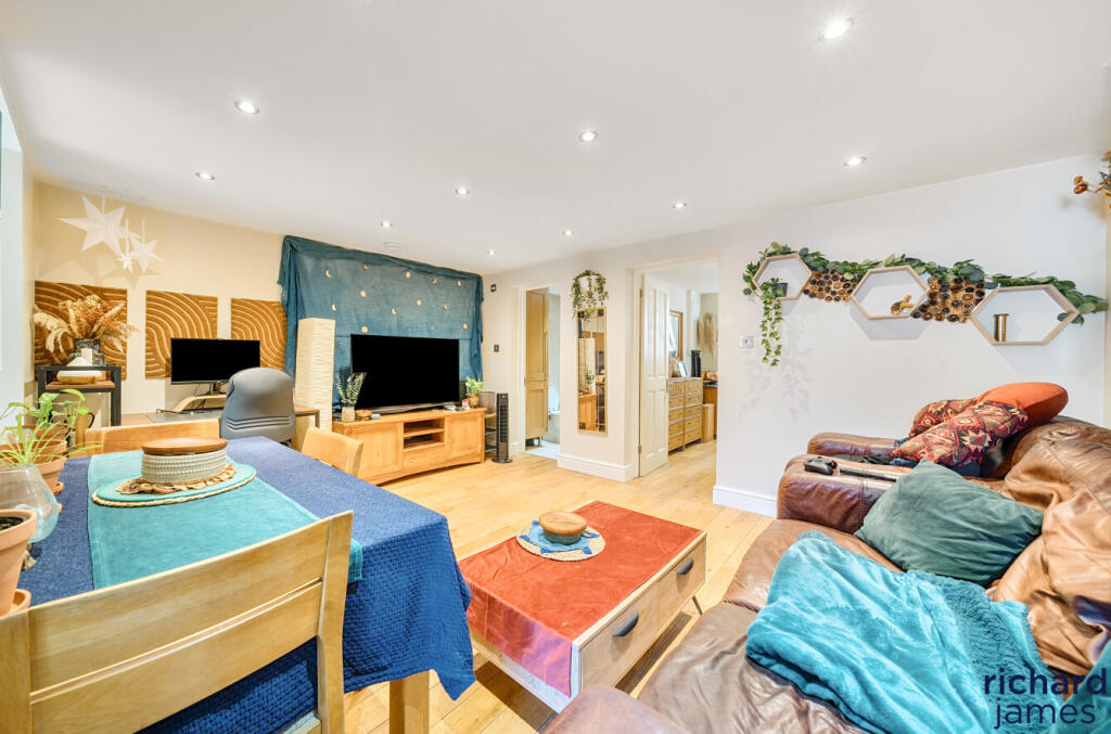 fc57f1660b604be7afb4e7cba41460f0