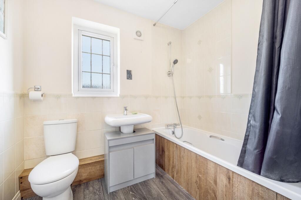 19 Amos Way (Sibsey)-29
