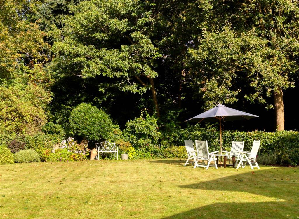 W5 Garden.jpg