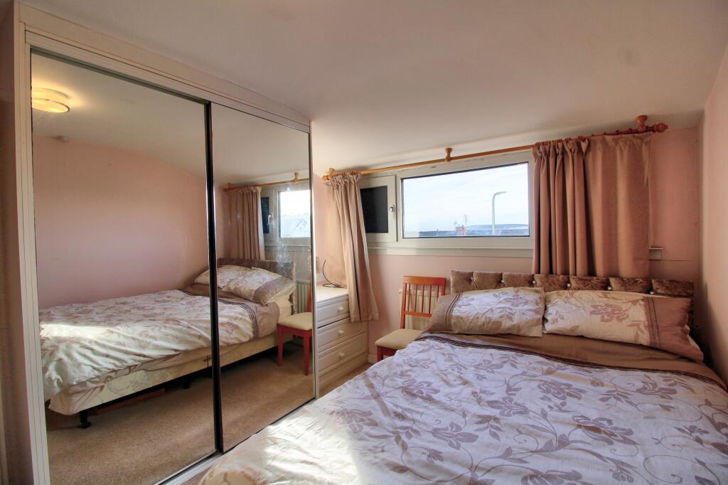 IMG_1561_2_3_Interior 4