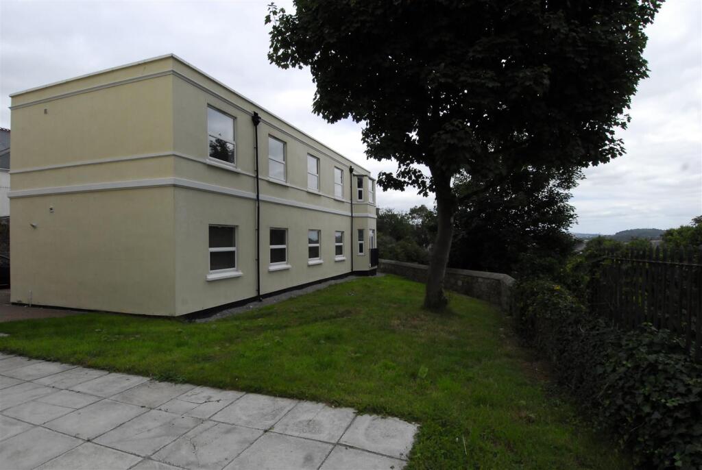 10LissonGroveF4012.JPG