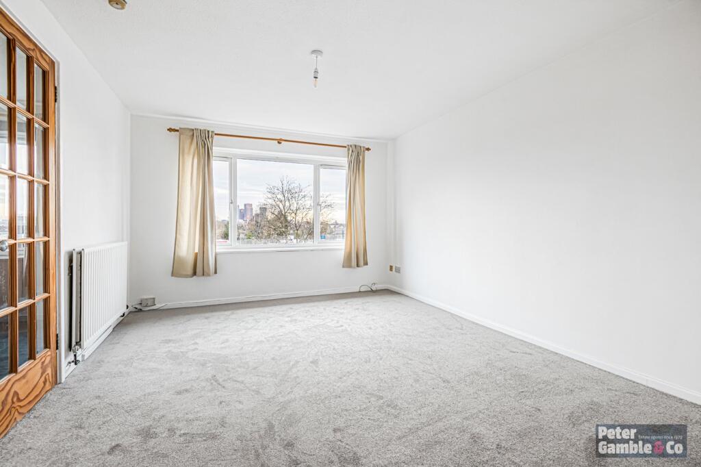 Buckingham Avenue, Perivale, Greenford, UB6