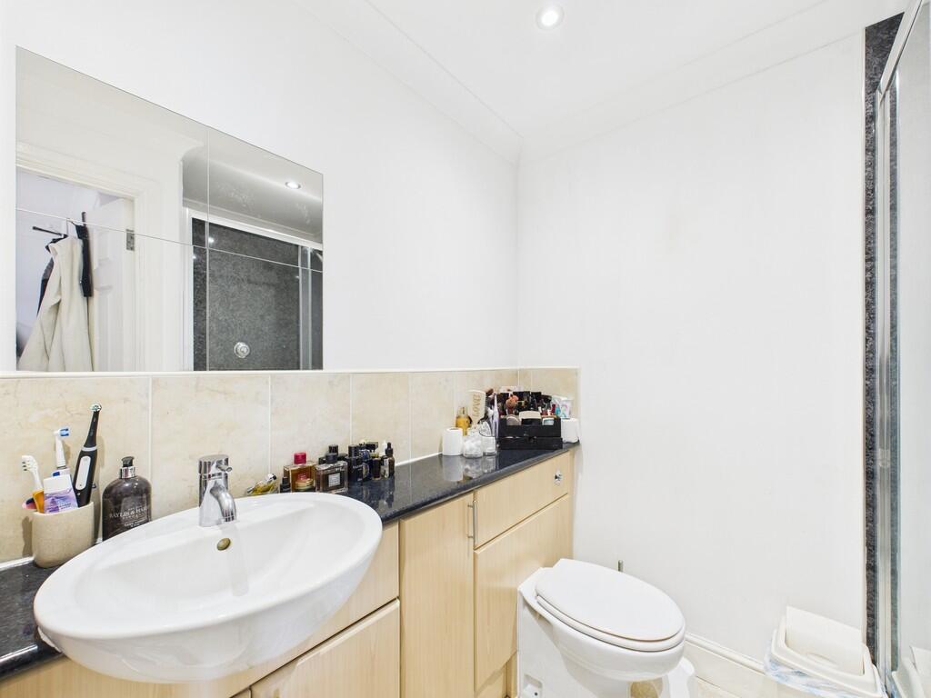 CAM01835G0-PR0267...