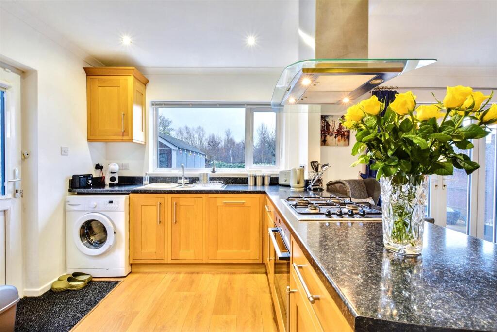 Kitchen Diner_2.jpeg