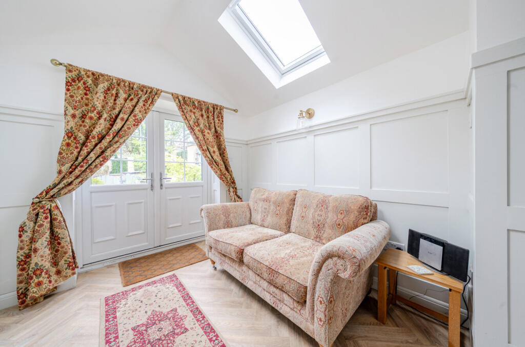 13-681c97858e6b2-...