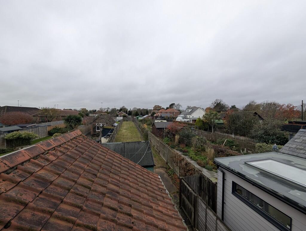 PXL_20251110_1007...